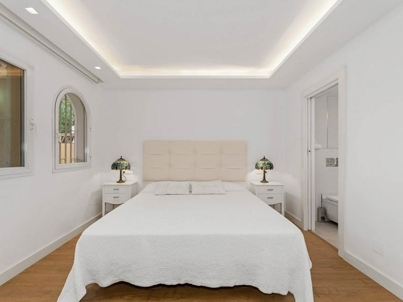 ELVIRIA — MARBELLA EAST