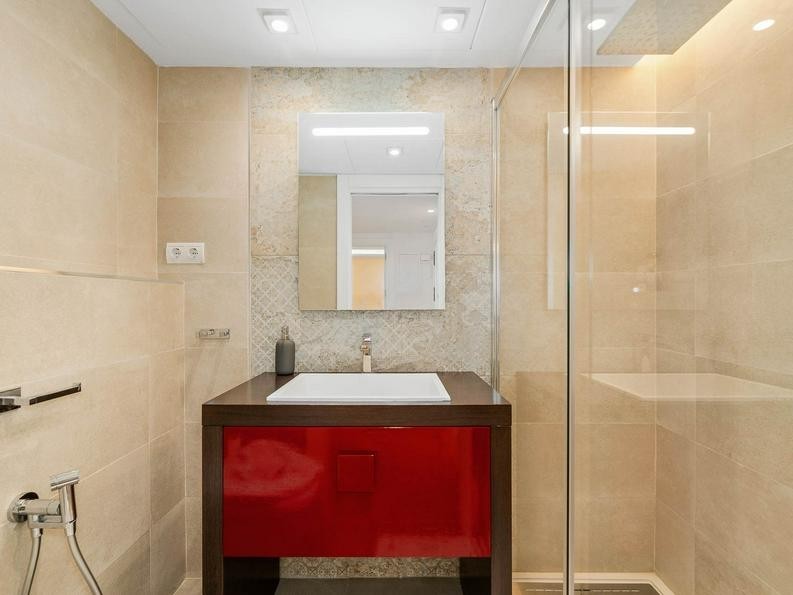 ELVIRIA — MARBELLA EAST