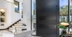 Contemporary Villa for Sale in Guadalmina Baja