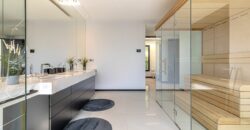 Contemporary Villa for Sale in Guadalmina Baja