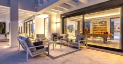 Contemporary Villa for Sale in Guadalmina Baja